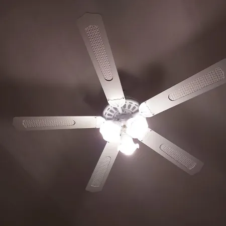 ベッド・アンド・ブレックファスト I Marchesi Del Grillo - Vicinanze Stazione, Campus, Policlinico バーリ