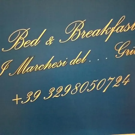 I Marchesi Del Grillo - Vicinanze Stazione, Campus, Policlinico Bed & Breakfast *