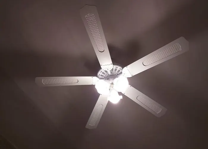 ベッド・アンド・ブレックファスト I Marchesi Del Grillo - Vicinanze Stazione, Campus, Policlinico バーリ